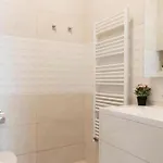 Revay Hotel *